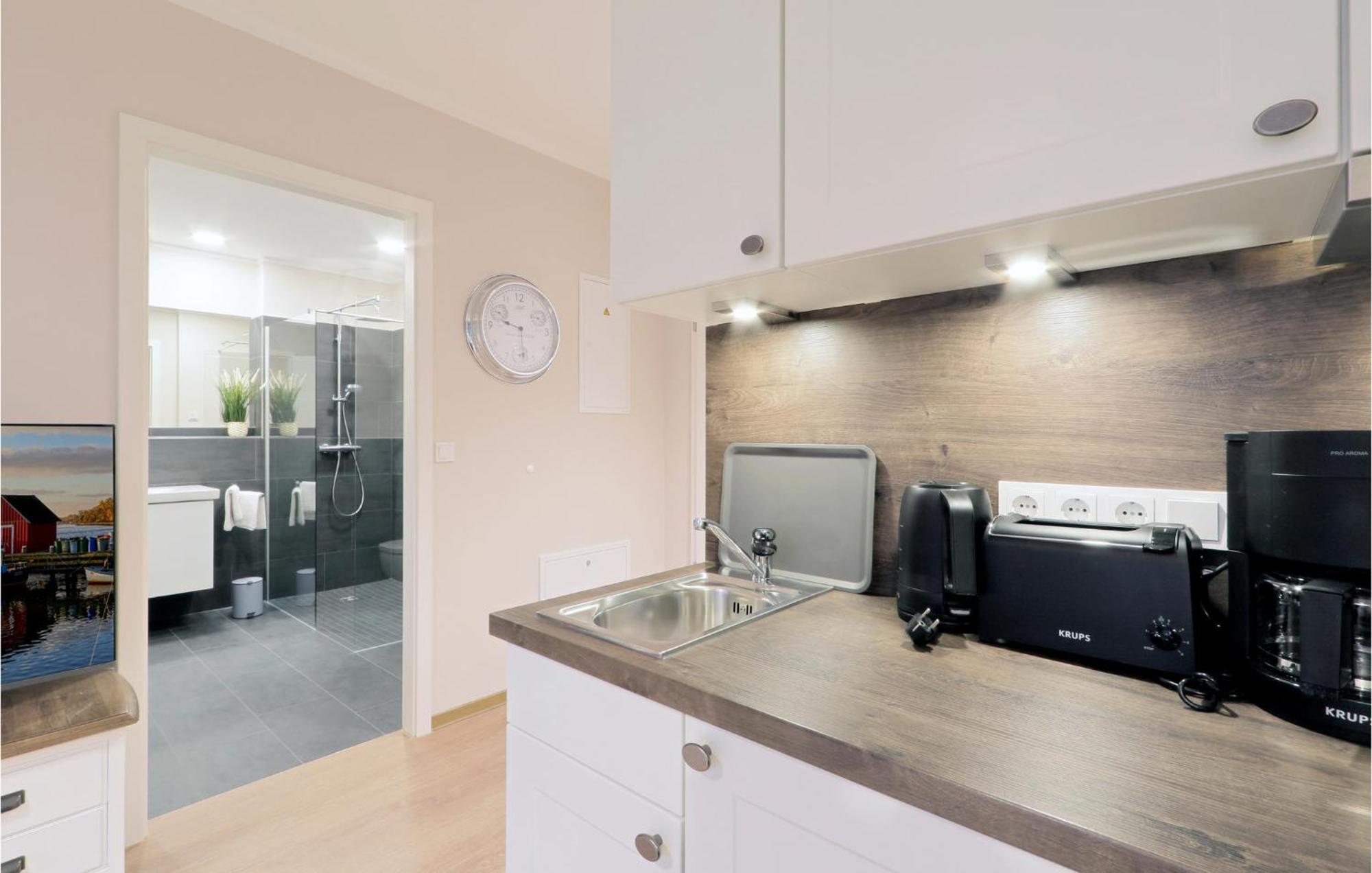 Baltischer Hof Apartment 14 บอลเทินฮาเกิน ภายนอก รูปภาพ