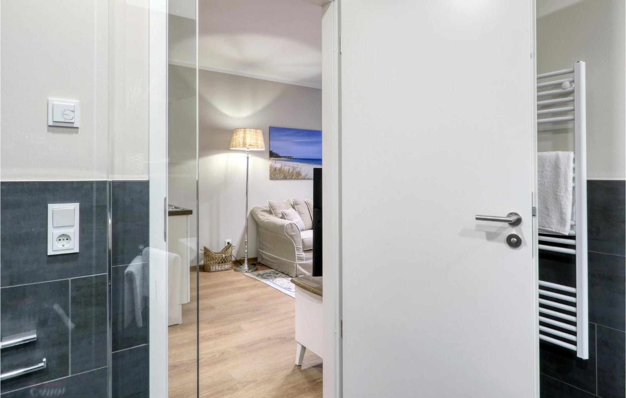 Baltischer Hof Apartment 14 บอลเทินฮาเกิน ภายนอก รูปภาพ