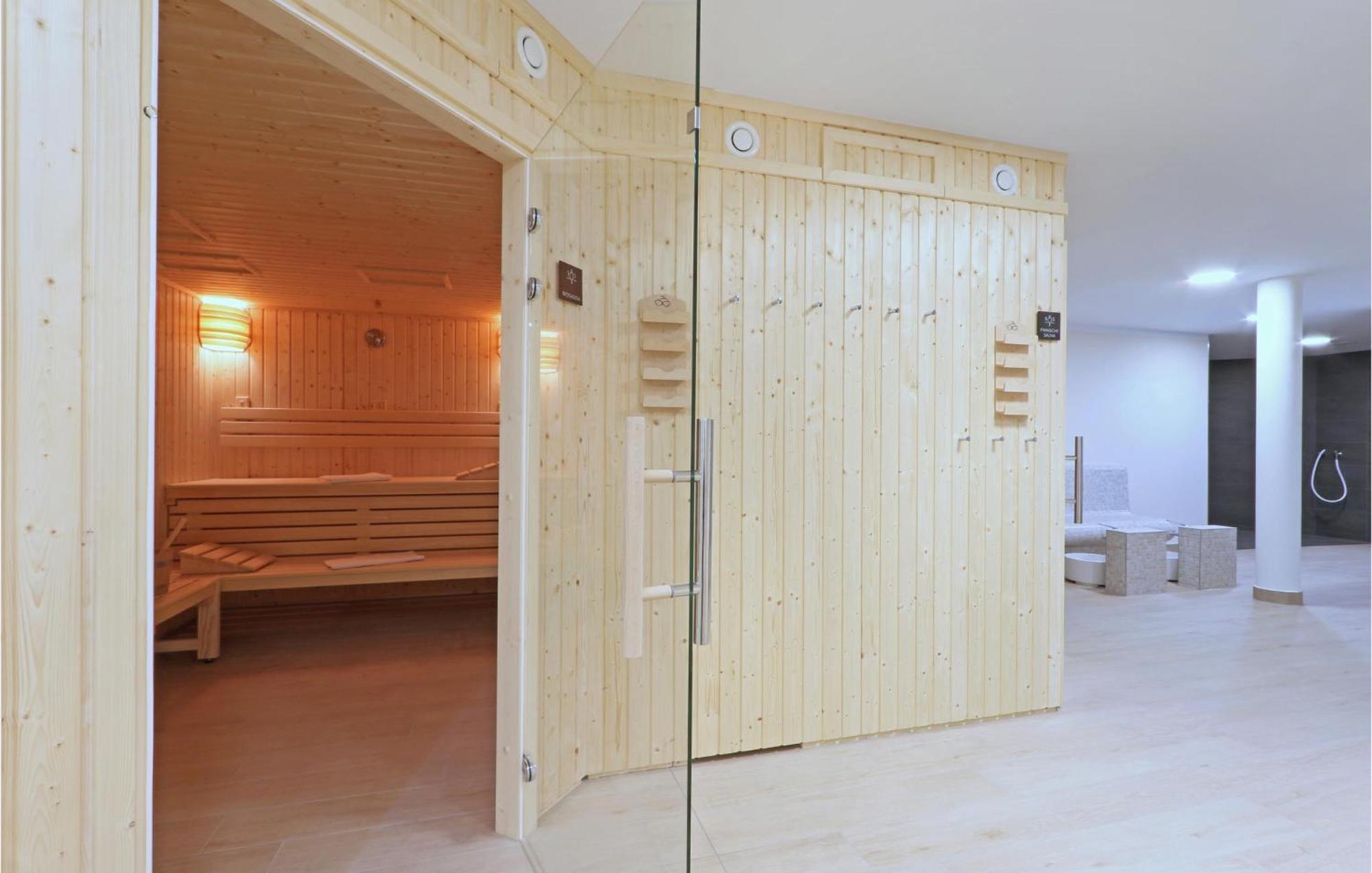 Baltischer Hof Apartment 14 บอลเทินฮาเกิน ภายนอก รูปภาพ